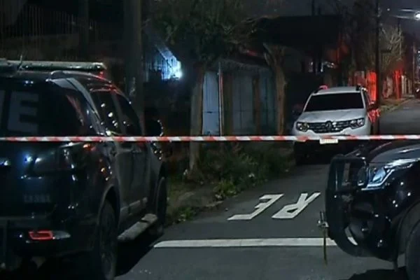 Oito homens morrem em troca de tiros com a PM em Curitiba (PR)