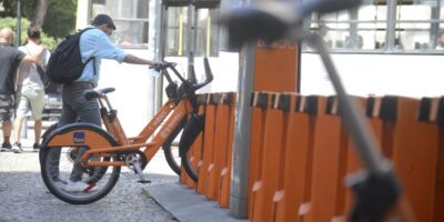 Uso de bikes compartilhadas cresce no RJ e SP