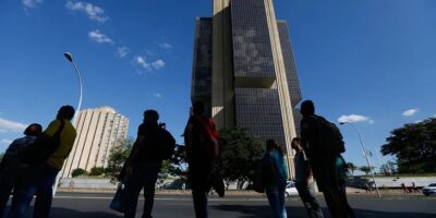 Focus: mercado reduz projeção da inflação para 5,88% neste ano