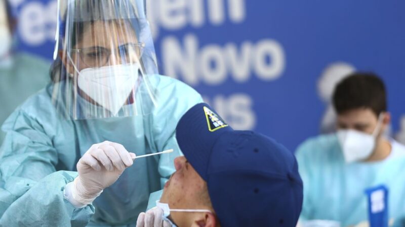 Conselhos pedem 90 dias para pôr fim em emergência