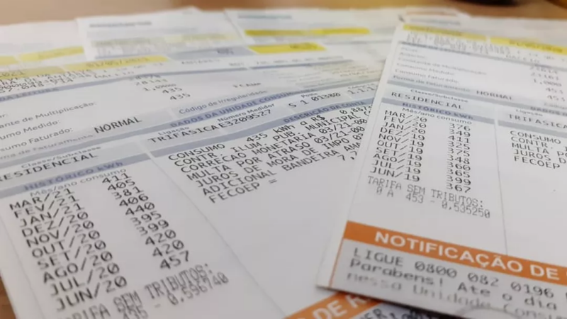 Aneel vai rever reajustes de até 24% na conta de luz