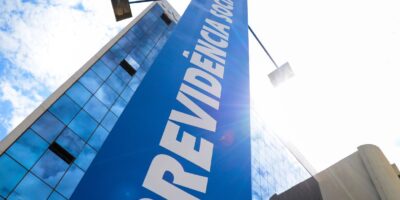 INSS paga a segunda parcela do 13º salário