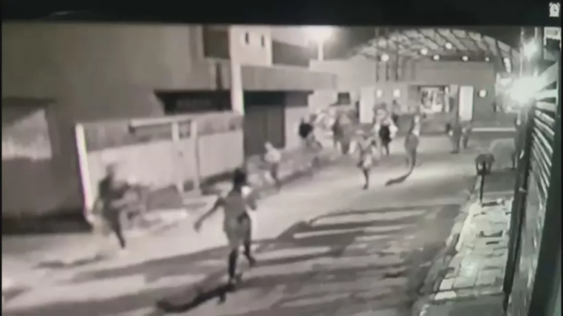 Tiroteio deixa dois mortos e dois feridos durante jogo em quadra de esportes no DF