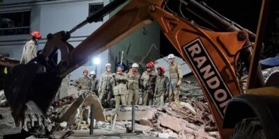 Prédio desaba e mata três pessoas em Vila Velha