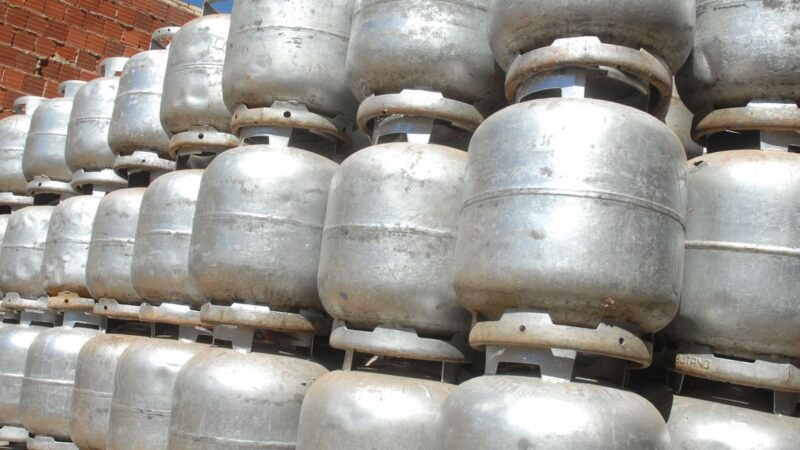 Petrobras anuncia redução no preço do gás de cozinha