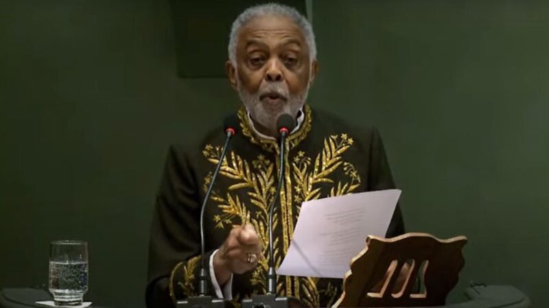 Gil toma posse na Academia Brasileira de Letras