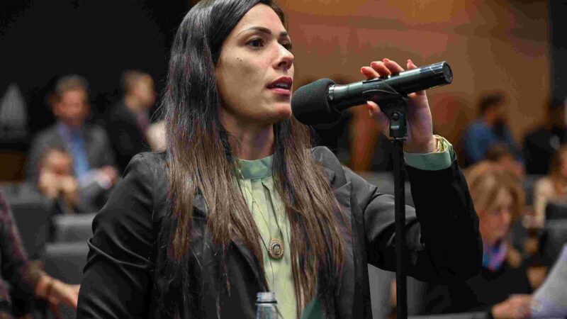 Servidor público responsável por autista poderá receber auxílio-adoção no RJ