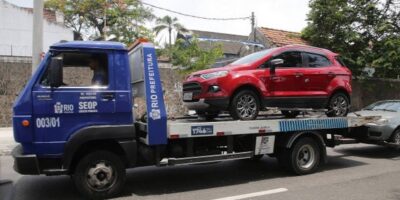 Detran-RJ pode ser proibido de cobrar por reboque e diária de depósito