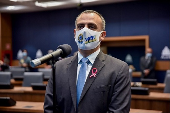 Alerj aprova projeto que extingue vistoria no Detran e autoriza inspeção em blitz