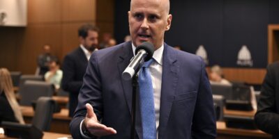 Deputado Tande Vieira protocola Moção de Repúdio contra a Light e a Enel