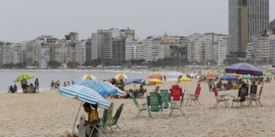 Decreto municipal proíbe caixas de som em praias