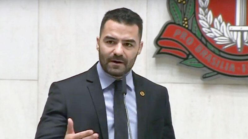 Alesp mantém processo de cassação de do Val