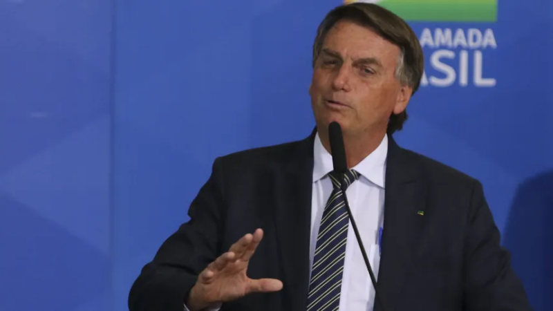 Bolsonaro: Sachsida tem carta branca para mexer na Petrobras