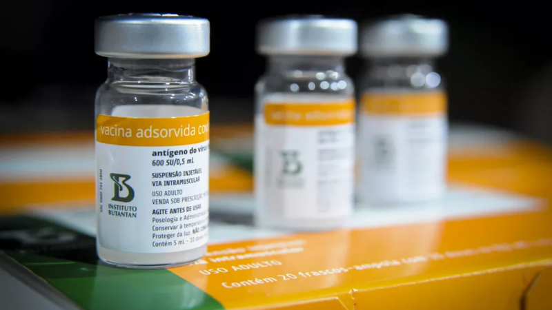 Campos, RJ, amplia vacinação de Coronavac para crianças de 5 anos