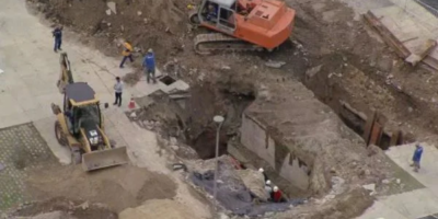 Cratera se abre no Boulevard Olímpico