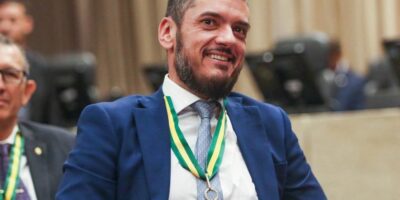 Presidente da Alerj recebe Medalha do Mérito Eleitoral