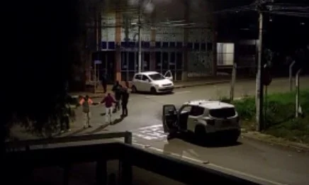 Com fuzis, bandidos atacam batalhão da PM e fazem reféns em Guarapuava