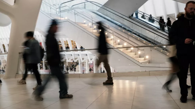 Inflação nos EUA atinge 8,5% em 12 meses, maior patamar desde 1981