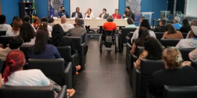 Escolas públicas são mais inclusivas para crianças com autismo do que particulares