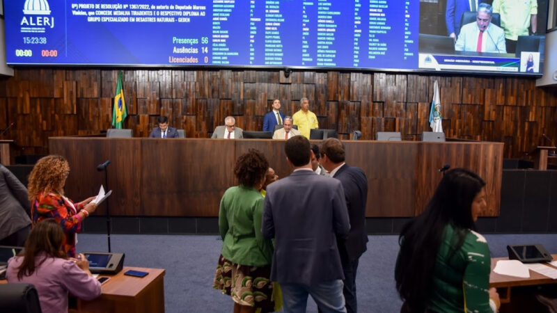 Projeto regulamente atuação dos centros de referência da juventude