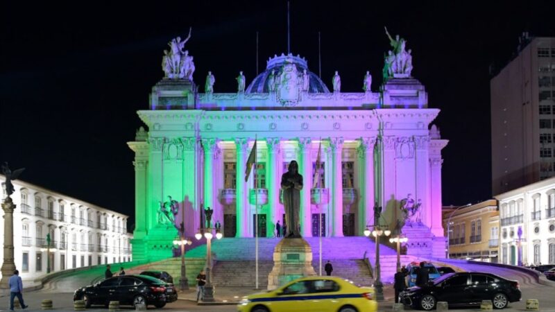 Palácio Tiradentes adere à campanha de conscientização sobre a fibromialgia