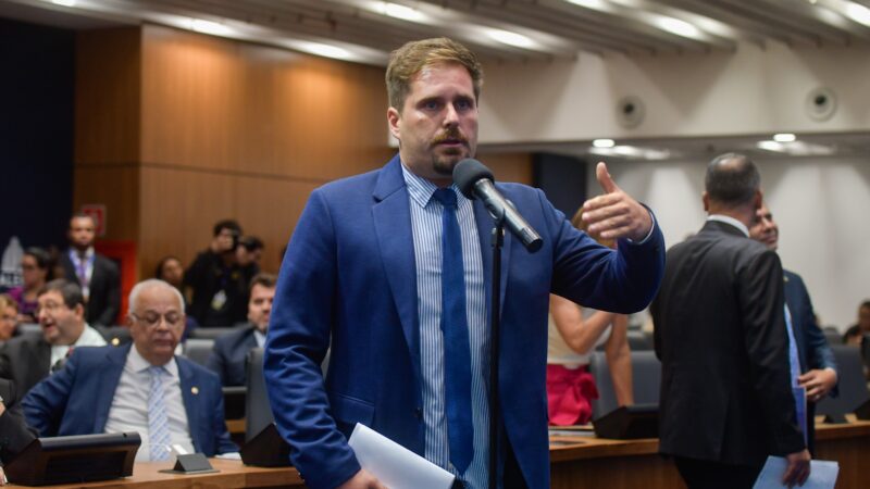 Investigação contra deputado Thiago Gagliasso por suposto discurso transfóbico é arquivada