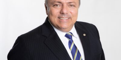 Em entrevista, General Pazuello diz que não tem fortes pretensões para ocupar o lugar de Paes