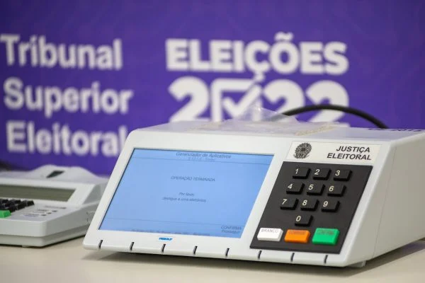 Ipec: 79% dos eleitores dizem que o voto para presidente está definido