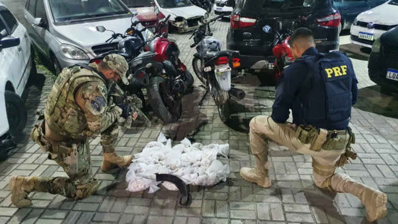 PRF recupera motos roubadas e apreende drogas em Caxias