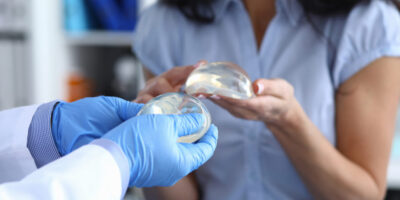 Cirurgia de retirada de silicone por motivos de saúde é considerada “reparadora”