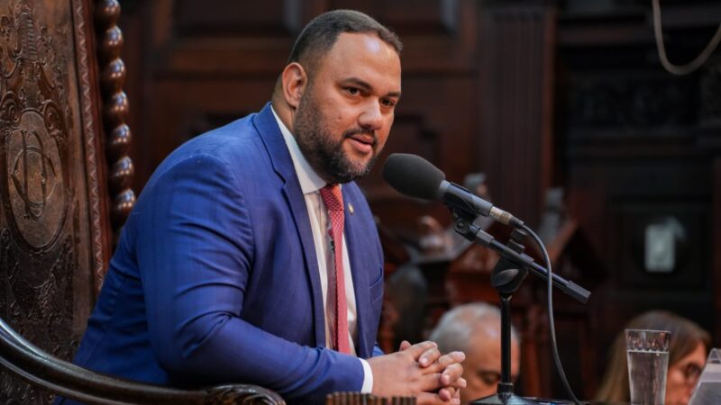 Organizadores de grandes eventos deverão priorizar contratação de mão de obra local