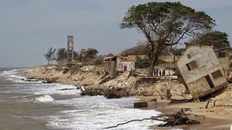Erosão na praia de Atafona pode ter solução federal