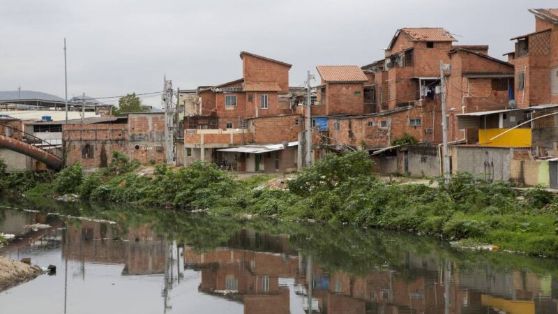 Médica e filho de 4 anos são sequestrados em bairro nobre do Rio e mantidos reféns em favela