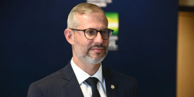 Bolsonaro se reúne pela 1ª vez com min. da Educação