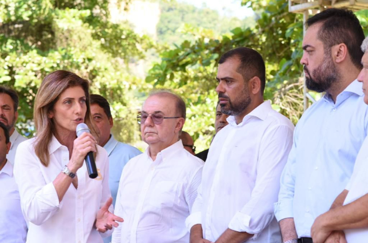 Deputada solicita reforma em unidades habitacionais de Angra dos Reis