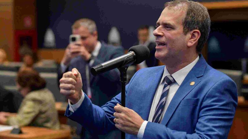 Alerj aprova reforço na segurança nas estações de trens