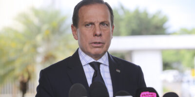 Doria pede perdão a Lula