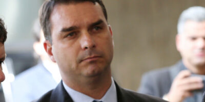 A punição que Flávio Bolsonaro defende a quem furta petróleo