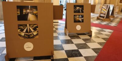 Câmara do Rio recebe exposição sobre o vazio das estações de metrô durante a pandemia