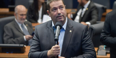 Castração gratuita de cães e gatos na Pavuna, bairro da zona norte do RJ