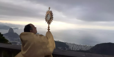 Veja o que abre e fecha no RJ no feriado de Páscoa