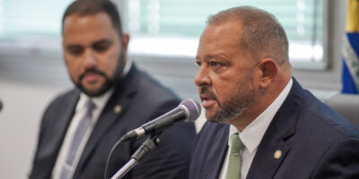 Deputado Guilherme Delaroli pede prazo indeterminado para laudo que diagnostica autismo