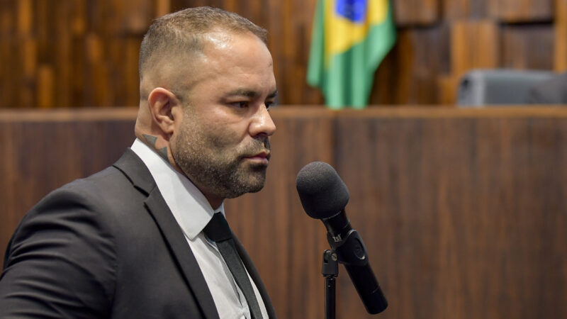 Governador atende bancada bolsonarista e anula etapa fraudada de concurso da PM no Rio de Janeiro