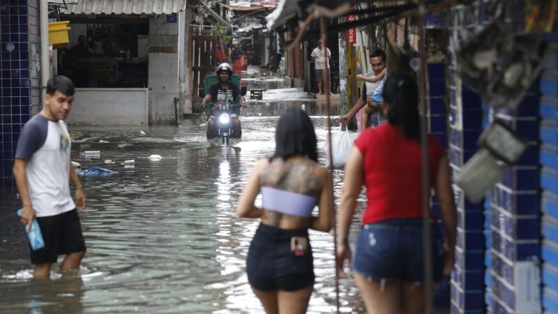 Caixa anuncia medidas de apoio aos atingidos pelas chuvas no Rio