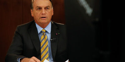 Reprovação à gestão de Bolsonaro contra Covid cai