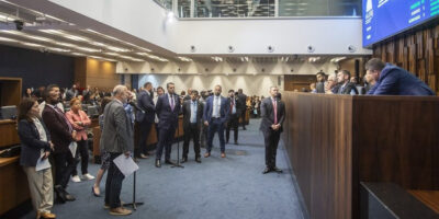 Alerj aprova projeto que prevê reclassificação em concursos com questões anuladas pela Justiça