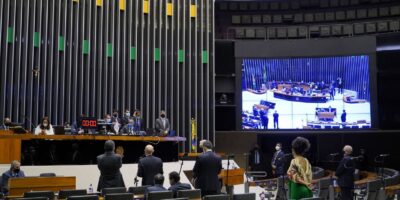 Deputados aprovam aumento de penas para os crimes de furto e roubo