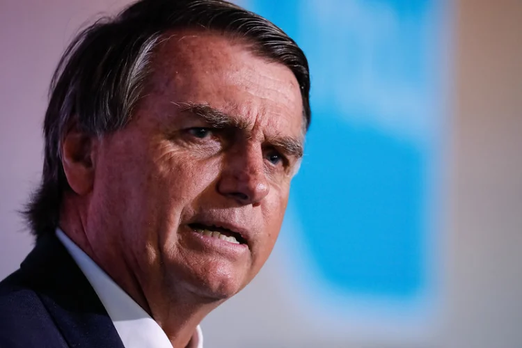 Bolsonaro acusa Moraes de ser um juiz parcial