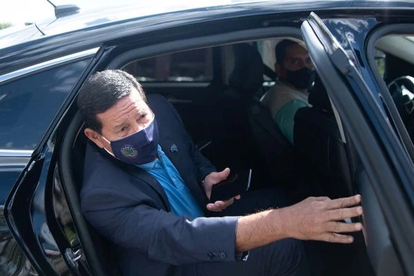 Mourão minimiza ataques ao STF em protestos