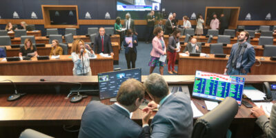 Alerj atualiza regras de benefícios fiscais para empresas e inclui novos municípios